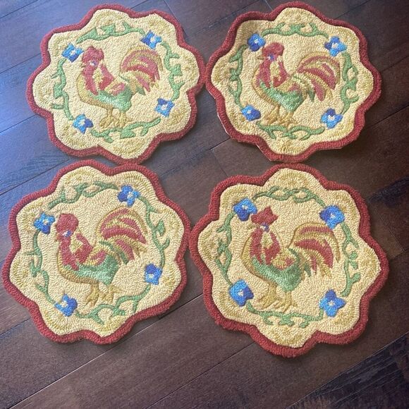 Vintage rooster tapestry placemats set of four 15  inches Granny core cottage co - Picture 1 of 5